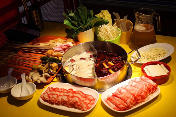 加盟巴蜀龙门阵店多少钱