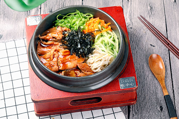 韩国范石锅拌饭
