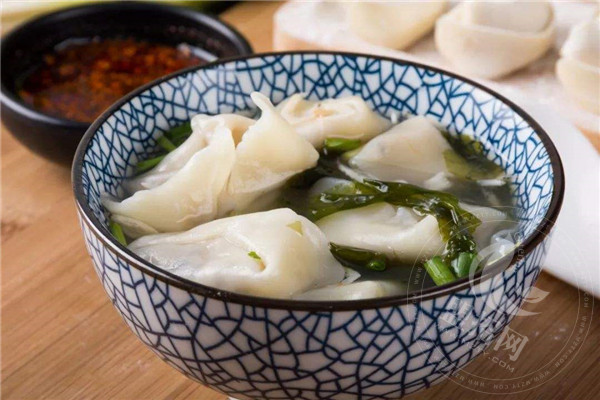 满宝馄饨