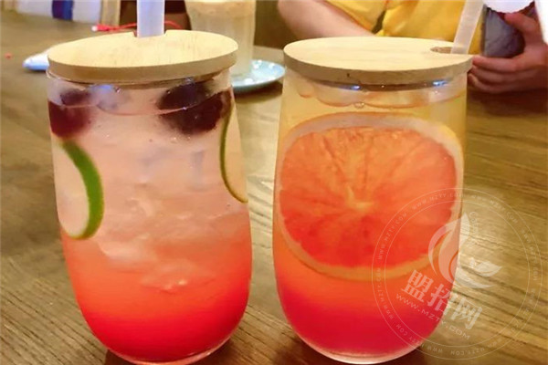 茶未里是骗子嘛