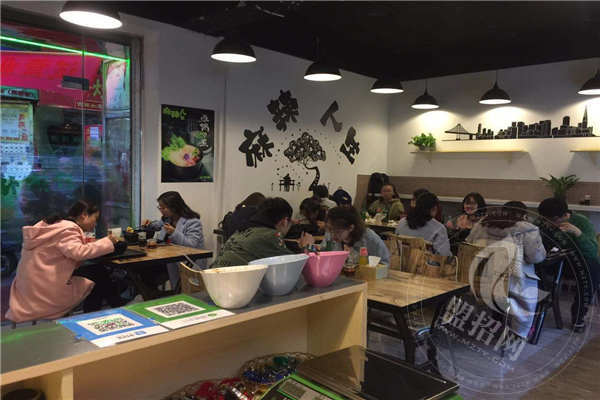 月热情麻辣烫骗局