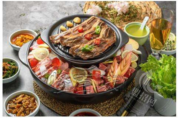 怪百味喷泉火锅
