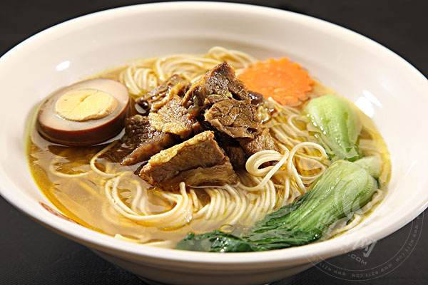 方老大面馆老板是谁