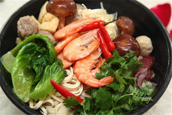 名佬麻辣烫店