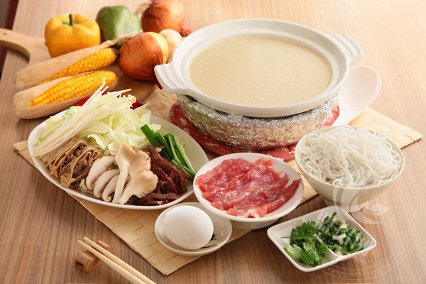阿妈记忆过桥米线