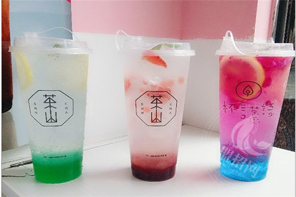 杯言茶语加盟费用多少