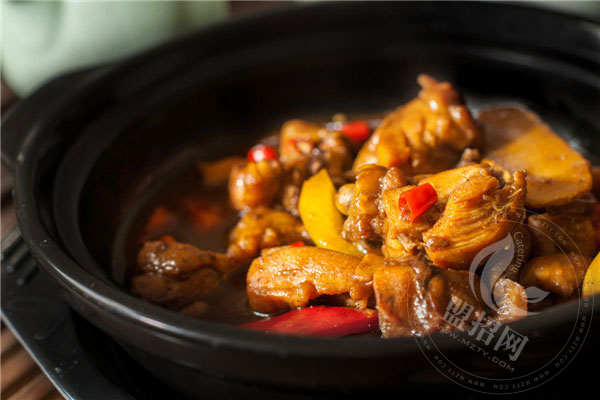 乔小厨黄焖鸡米饭加盟