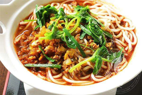 云南过桥米线汤料配方