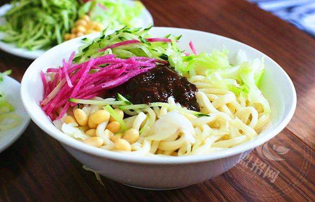 鼎牛牛肉面加盟优势