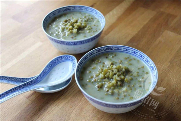 小熊粥铺加盟