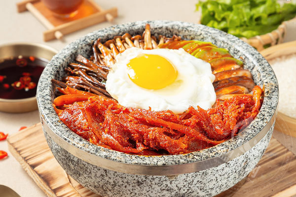 馋食猫脆皮鸡拌饭