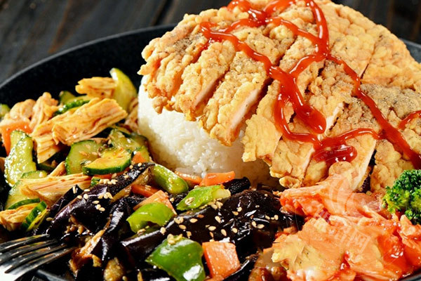 冰城火焰山烤肉拌饭加盟