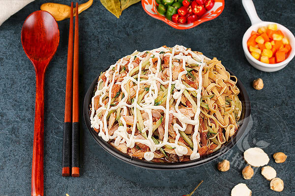 馋食猫脆皮鸡拌饭总部