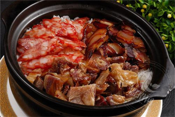 顺德牛展煲仔饭怎么样