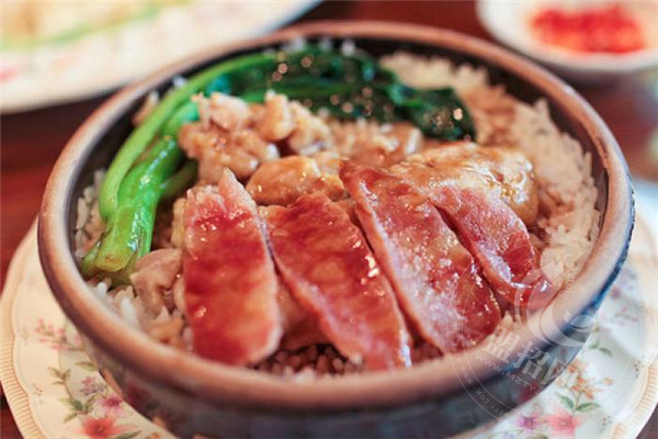 顺德牛展煲仔饭为什么关门