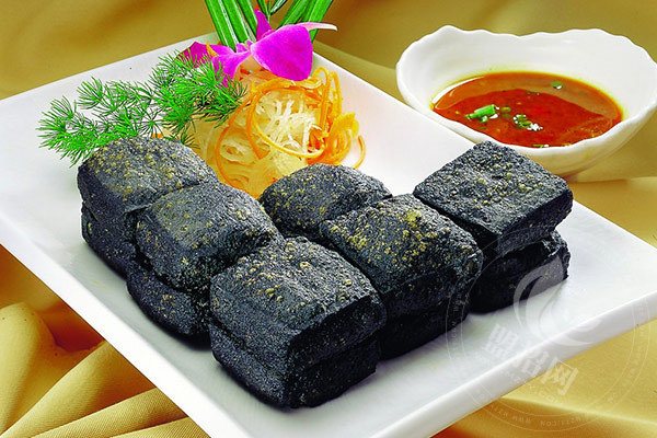 老帅爷王臭豆腐店加盟费多少？
