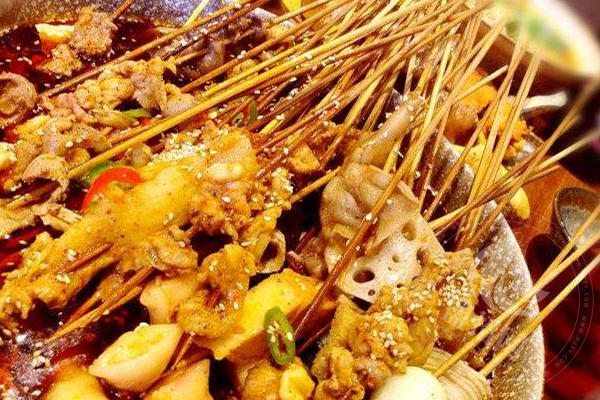 屋头串串香亏损