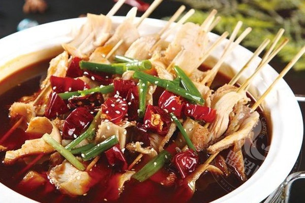 烈焰红唇串串香怎么加盟