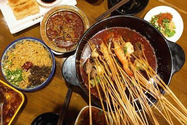 签二爷小鲍鱼火锅串串加盟