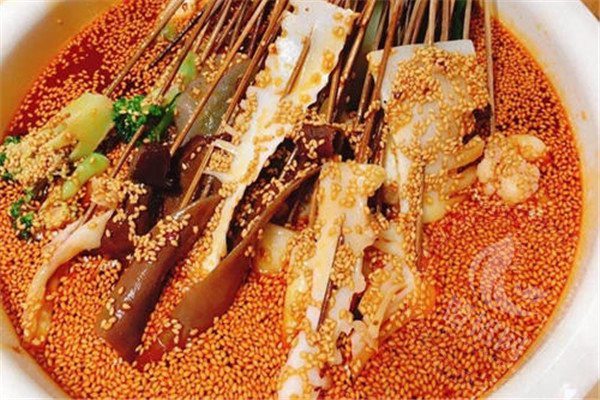 陈钢串串香加盟费是多少钱