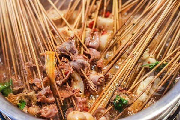 签二爷串串香加盟怎么样