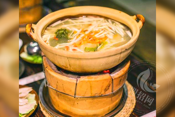 鸿运打边炉人均消费