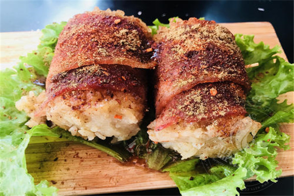 开一家一捧饭团怎么样