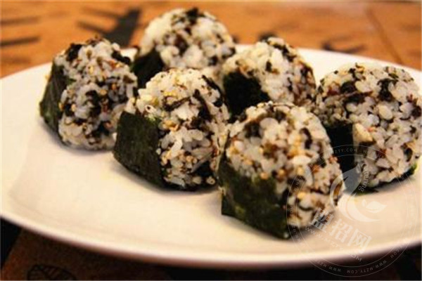 一捧手造饭团