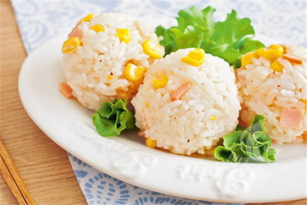 乌饭团加盟费多少