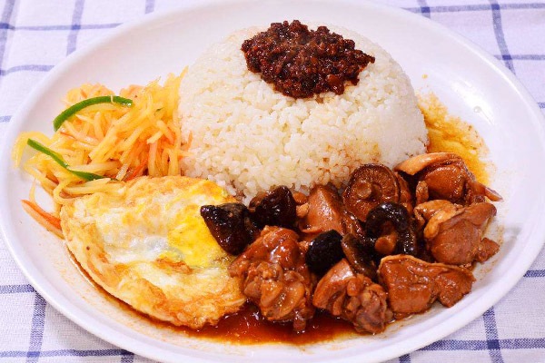 德天顺盖码饭有多少门店