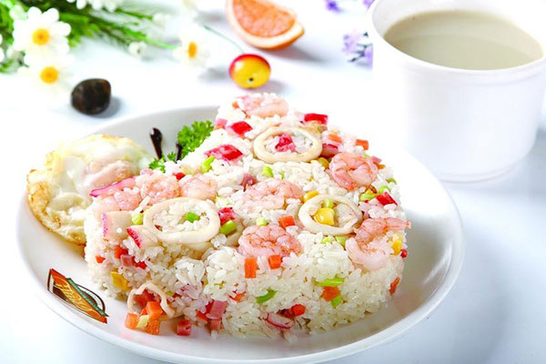 张记秘制海鲜炒饭