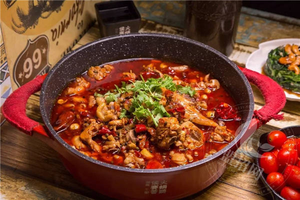 沾吴棣秘制火锅鸡毛利太低