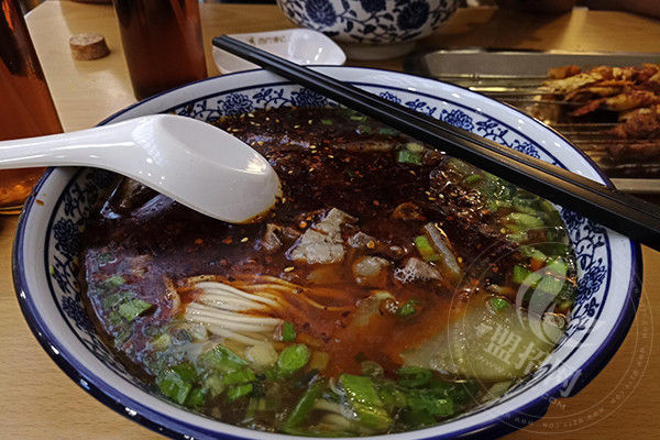 友达面馆加盟要多少钱