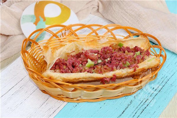 俊记牛肉火烧加盟费要多少钱