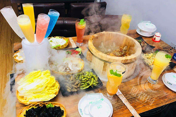 九孔木桶喷泉火锅生意怎么样