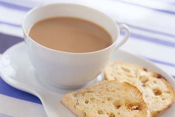 8丸子奶茶和兰芳园