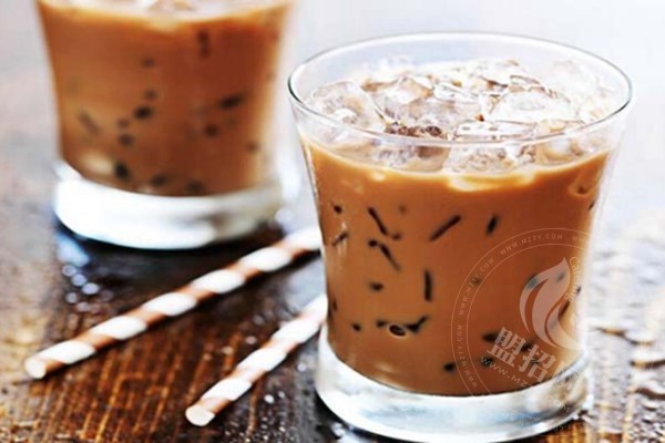 漫雪皇后奶茶电话