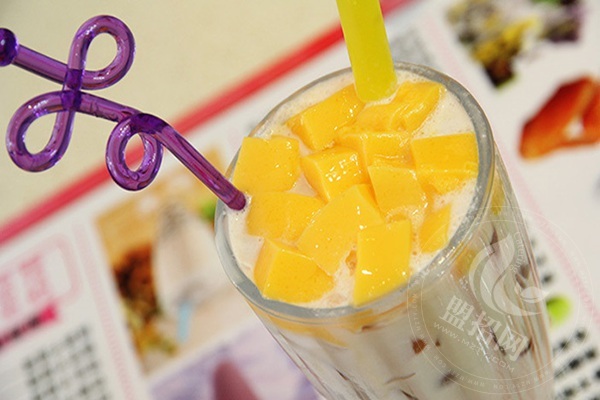 树夏奶茶店