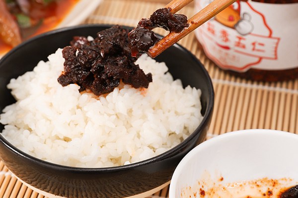 良牛鲜定牛肉酱拌饭公司地址