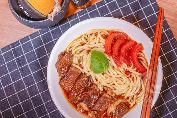 陈香贵兰州牛肉面加盟多少钱