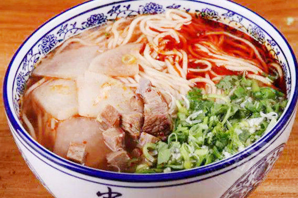 陈香贵兰州牛肉面一天卖多少保本