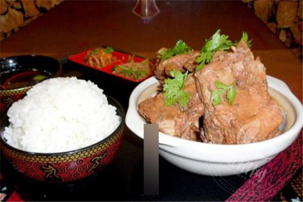 明阳春排骨米饭加盟费多少钱