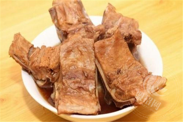 明阳春排骨米饭
