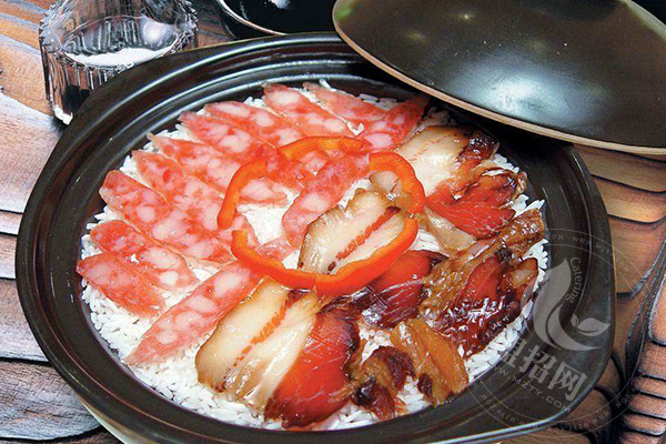 张吉记砂锅饭加盟风险大吗