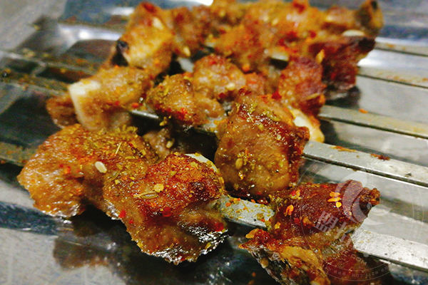 阿虎烧烤店