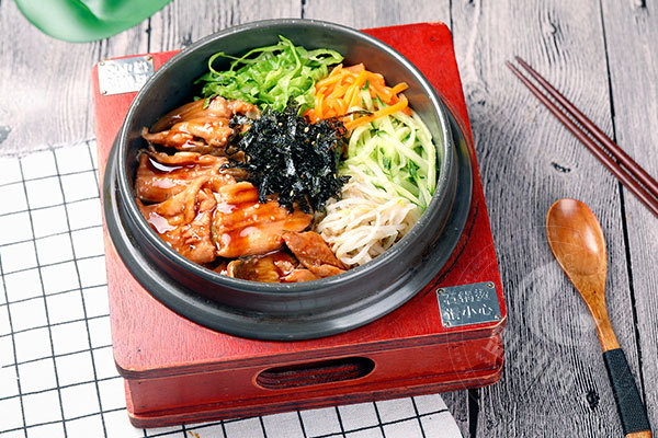 韓釜石鍋拌飯