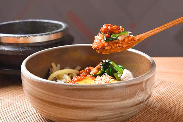 韓釜石鍋拌飯