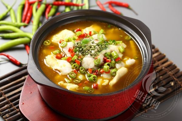 捞鲜生酸菜鱼加盟多少钱