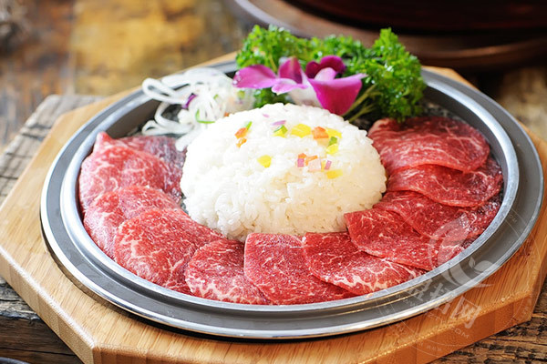 嗨哥铁板烧汁饭加盟