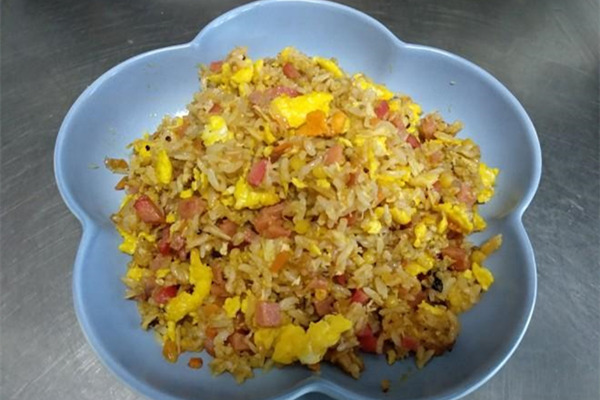 遐遇蟹黄拌饭加盟费用是多少
